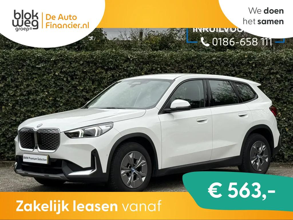 BMW iX eDrive20 | Stuur + Stoelverw. | Comfort € 40.895,00, Auto's, BMW, Automaat, Stof, Gebruikt, 750 kg