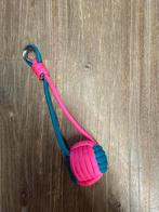 Handgemaakte Paracord Sleutelhanger - Roze & Blauw, Ophalen of Verzenden, Nieuw, Overige typen