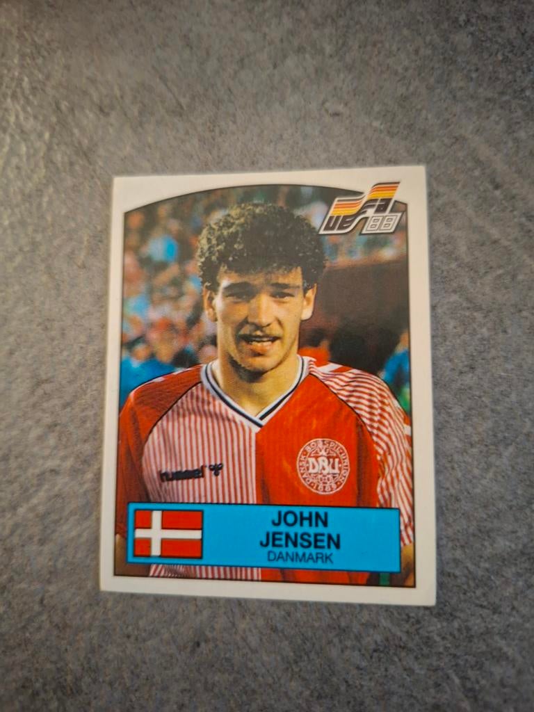 Panini sticker Euro 88 Duitsland. John Jensen Denemarken., Verzenden, Zo goed als nieuw, Sticker