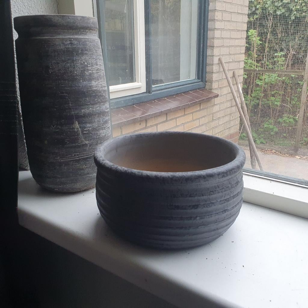 Bloempotten binnen en buiten, Tuin en Terras, Bloempotten, Rond, Binnen, Ophalen of Verzenden, Zo goed als nieuw