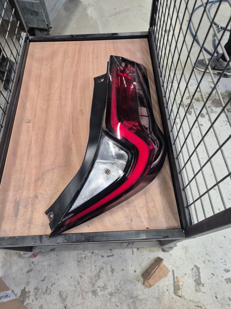 toyota aygo x achterlicht, Ophalen, Toyota