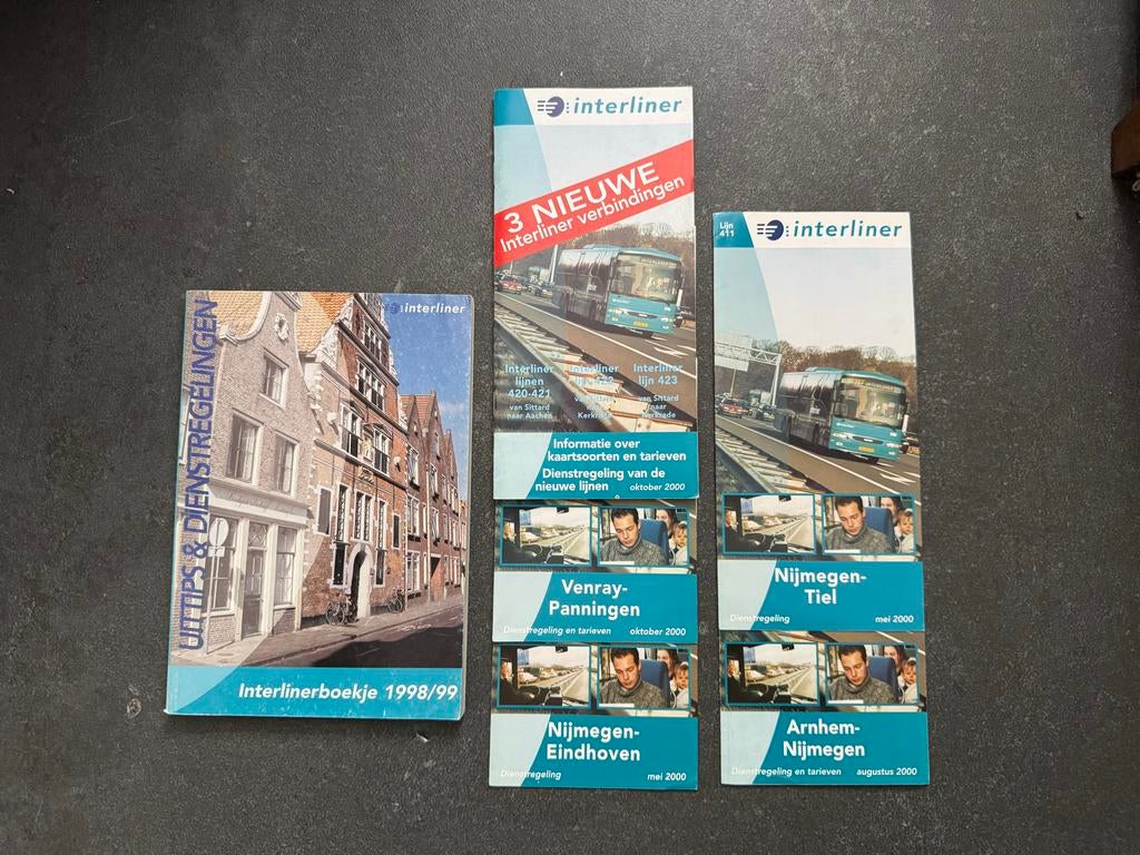 Interliner dienstregelingen bus 1998/99 en 2000, Verzamelen, Spoorwegen en Tramwegen, Ophalen of Verzenden, Zo goed als nieuw