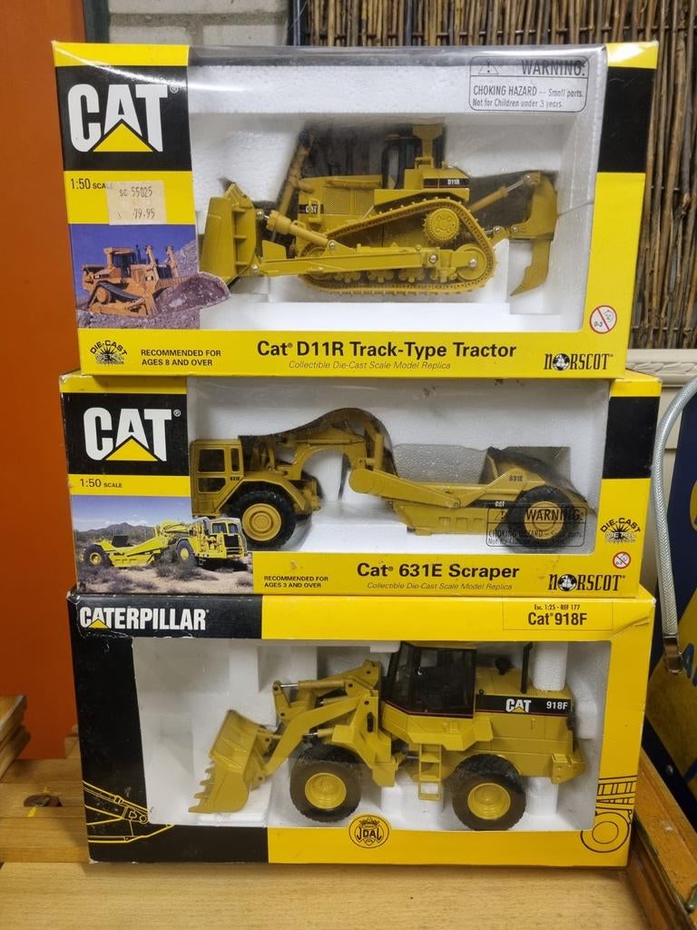 Caterpillar schaalmodellen 1:50 (3 stuks), Ophalen of Verzenden