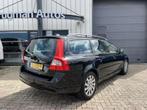 Volvo V70 2.5T Kinetic, Euro 5, Zwart, 93 €/maand, Geïmporteerd