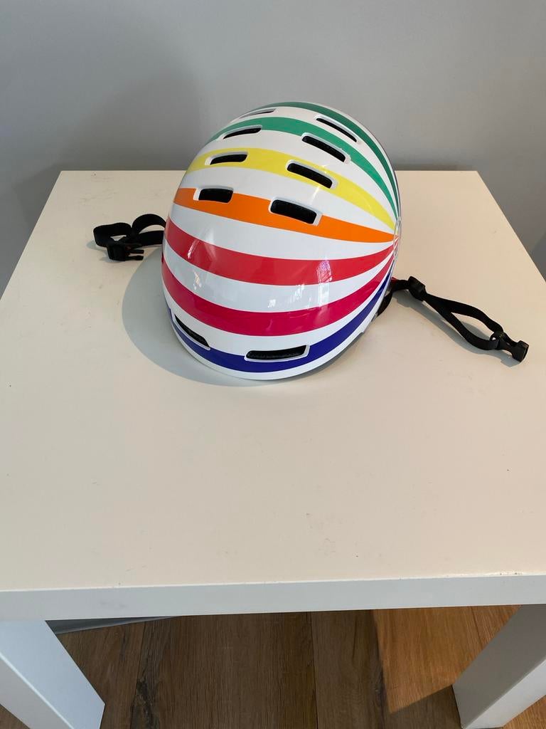 Kleurrijke Skatehelm voor Kinderen - Veilig en Stijlvol, Ophalen of Verzenden, Gebruikt, Overige maten, Jongen of Meisje