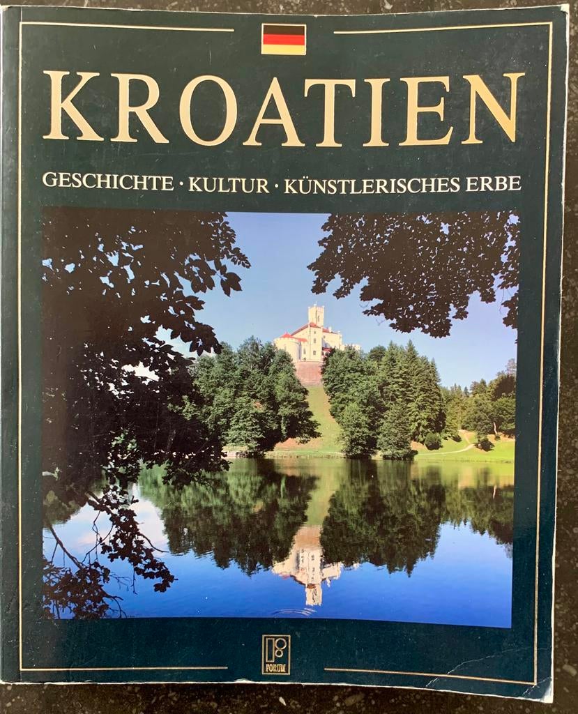 Kroatië, Duitstalig boek met toeristische plaatsen., Overige merken, Europa, Ophalen of Verzenden, Zo goed als nieuw