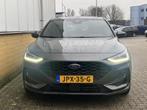 Ford Focus 1.0 EcoBoost Hybrid 125 pk ST Line 5-deurs Naviga, Gebruikt, 1299 kg, Bedrijf, Handgeschakeld