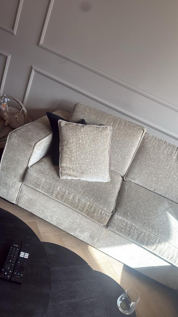 Comfortabele Hoekbank - Beige Stof, Ophalen, 250 tot 300 cm, Gebruikt, 100 tot 125 cm