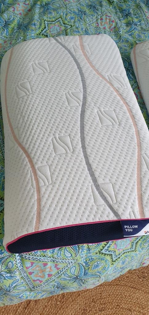 M Line Pillow You Fuchsia kussen 1x, Gebruikt, Eenpersoons, Wit, Ophalen of Verzenden