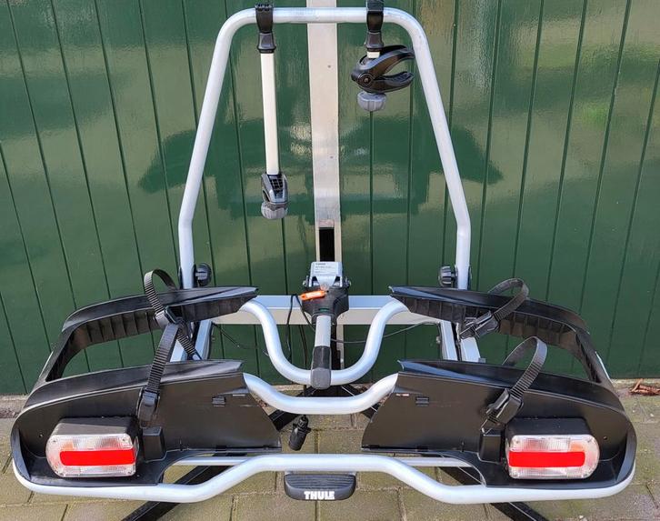 Thule EP916 Fietsendrager – ZGAN – Inruil mogelijk, Auto diversen, Fietsendragers, Zo goed als nieuw, Trekhaakdrager, 2 fietsen