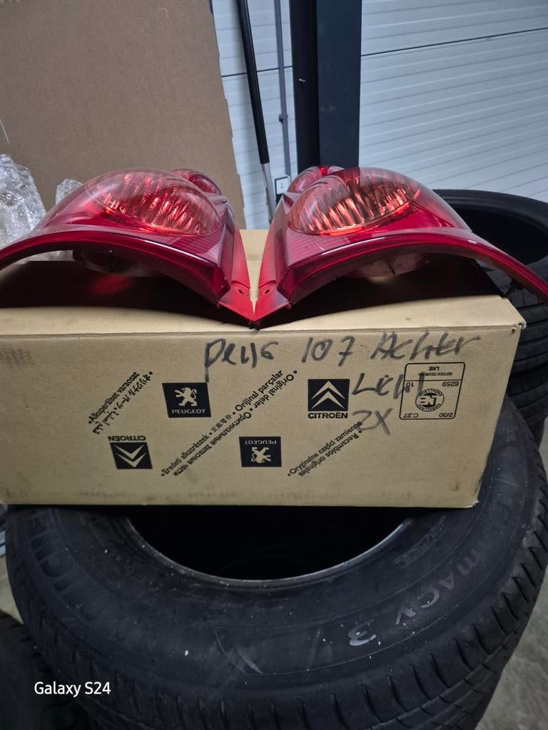 Achterlichten Peugeot 107 / Citroën C1 (set), Auto-onderdelen, Verlichting, Ophalen of Verzenden, Gebruikt, Citroën