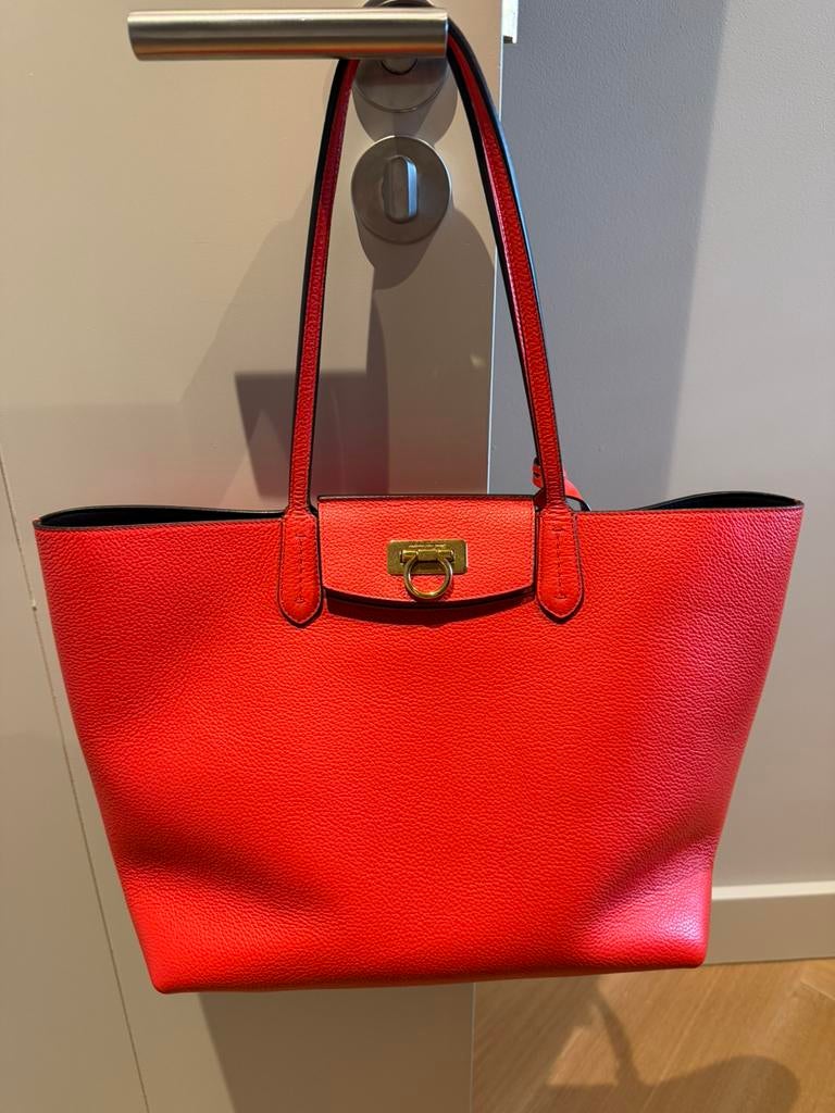 Salvatore Ferragamo tote bag, Ophalen of Verzenden, Zo goed als nieuw, Shopper