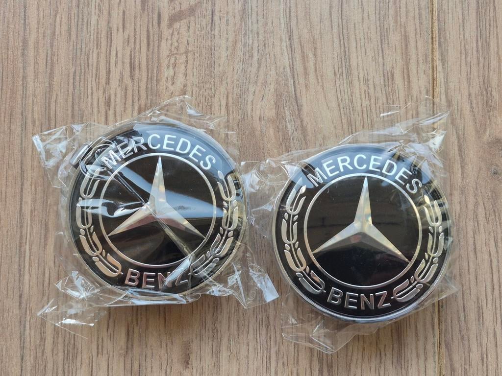 Mercedes-Benz Naafdoppen 68mm Zwart/Zilver (4 stuks), Auto diversen, Wieldoppen, Ophalen of Verzenden, Nieuw