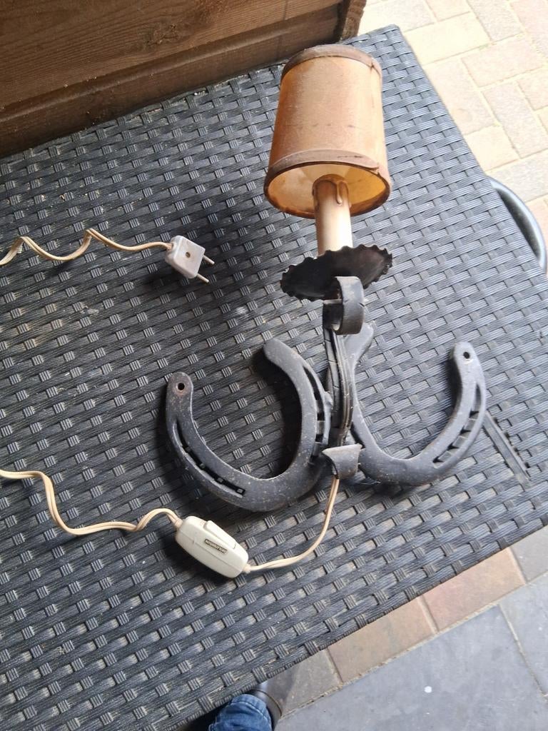 Lamp, Ophalen