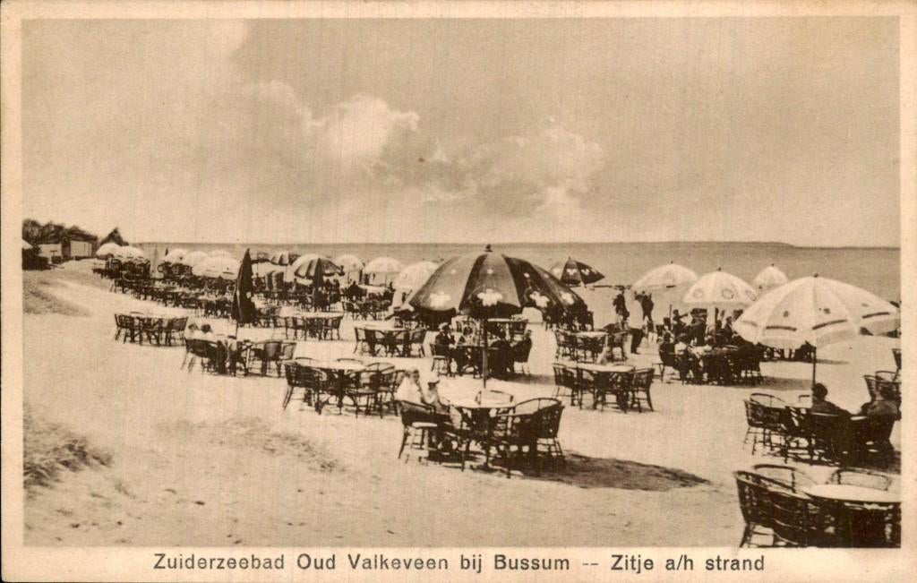 Oud Valkeveen - Zuiderzeebad - Zitje a/h strand, Ophalen of Verzenden, 1920 tot 1940, Ongelopen, Noord-Holland
