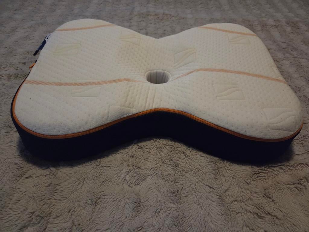 M Line Athletic Pillow Kussen, Gebruikt, Eenpersoons, Wit, Ophalen of Verzenden
