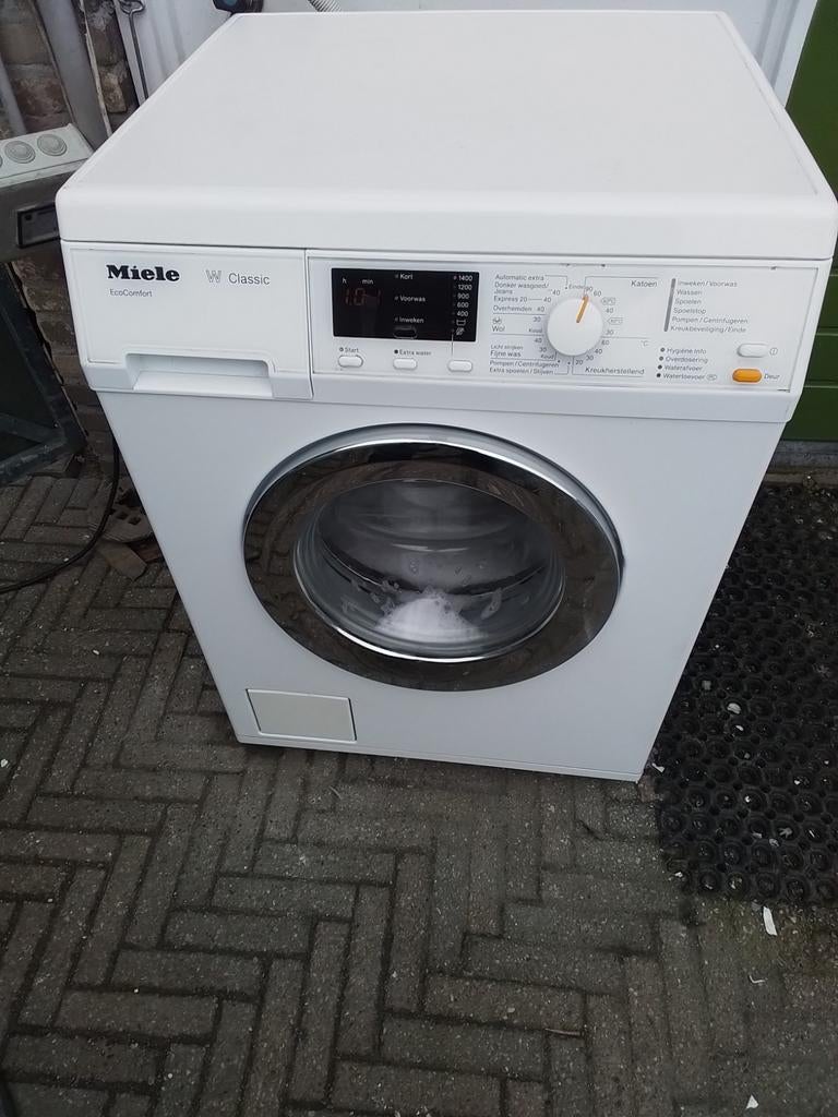 Miele wasmachine w classic 7 kilo 1400 toeren, 6 tot 8 kg, Ophalen, 1200 tot 1600 toeren, 85 tot 90 cm