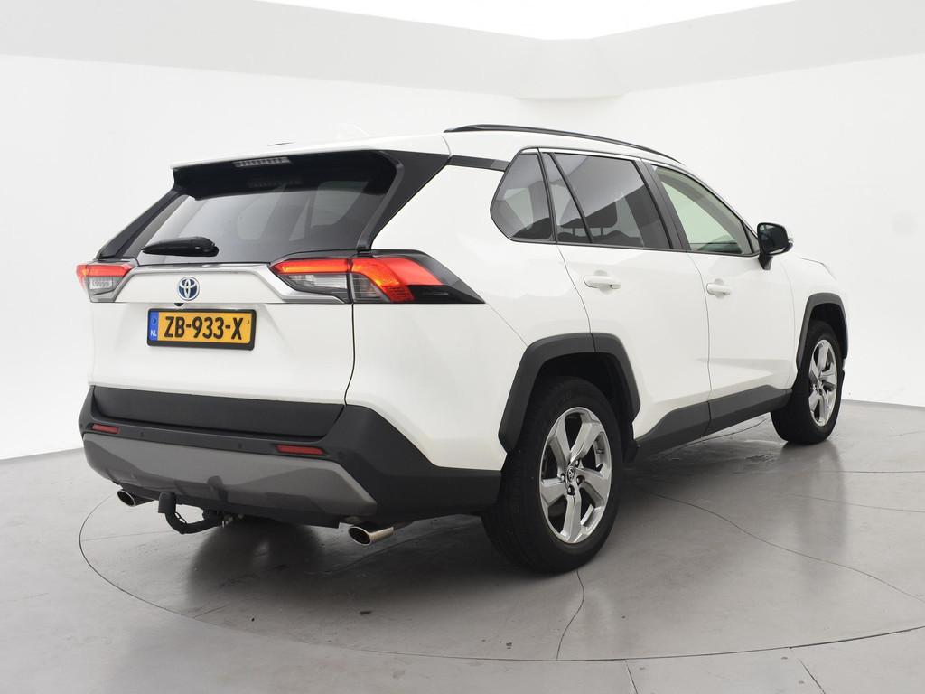Toyota RAV4 2.5 HYBRID AWD FIRST EDITION + TREKHAAK 1650 KG, Auto's, Toyota, Automaat, Stof, Gebruikt, Euro 6
