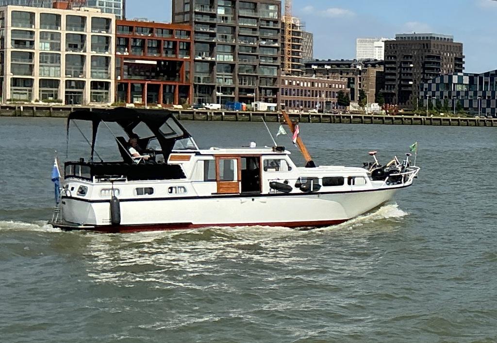 Romanza kruiser, Watersport en Boten, Motorboten en Motorjachten, Ophalen, Gebruikt, Staal, Diesel