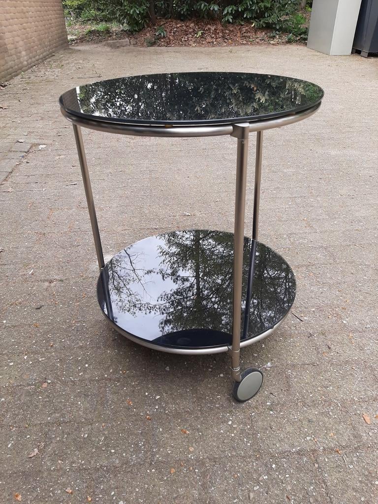 Rond verrijdbaar salontafeltje met 2 zwarte glasplaten, Ophalen