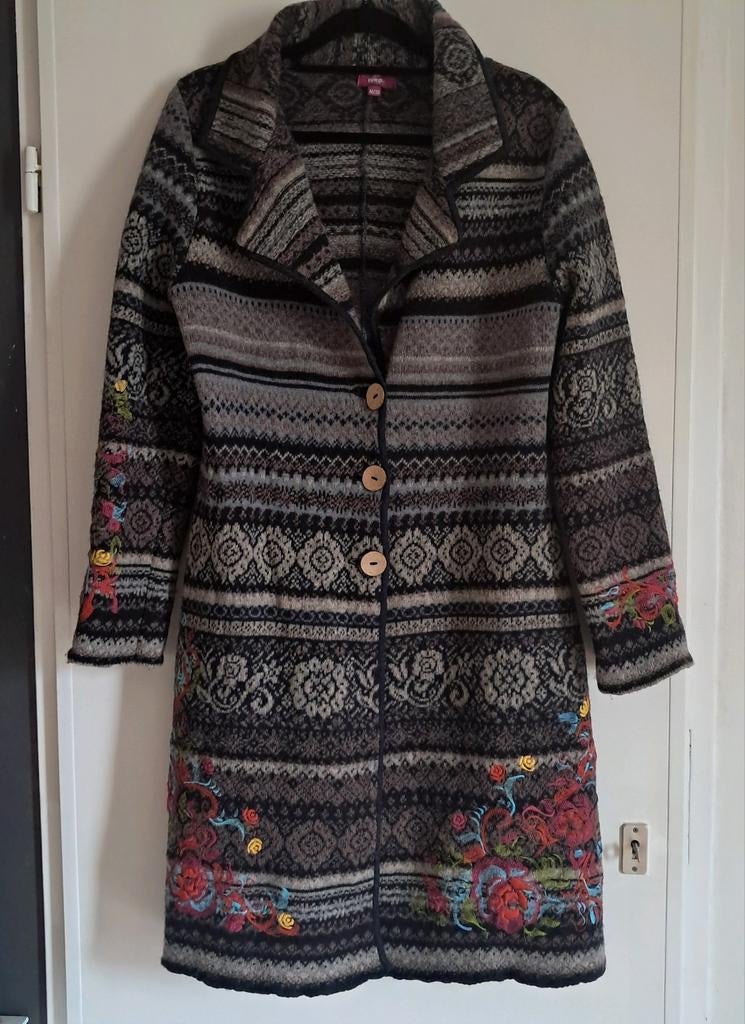 Prachtig vest/ jas van Ivko, maat M, Ophalen of Verzenden, Zo goed als nieuw, Maat 38/40 (M)