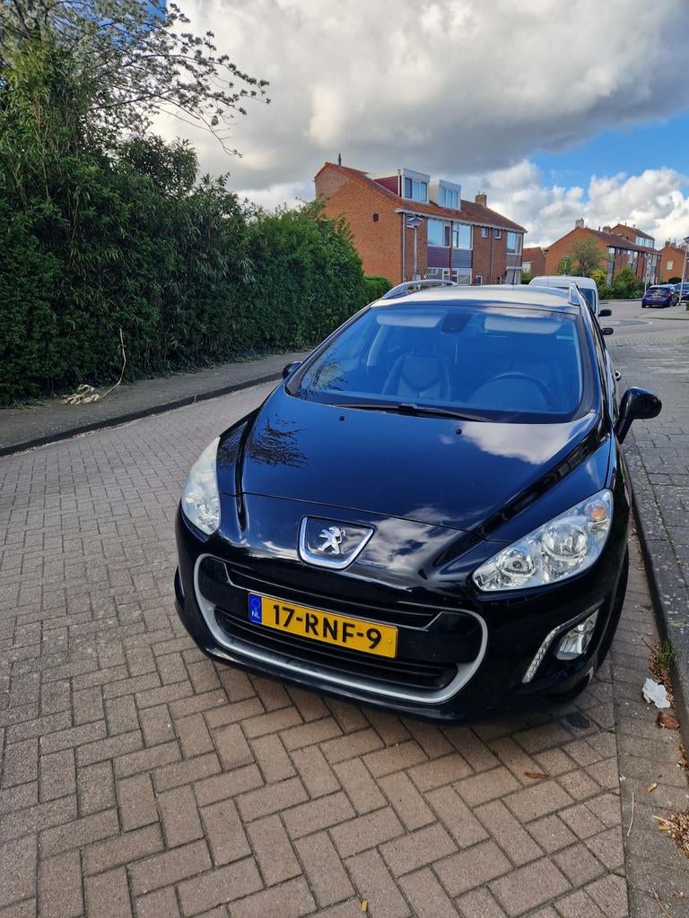 Peugeot 308 1.6  motor storing, Voorwielaandrijving, Zwart, 7 stoelen, Zwart