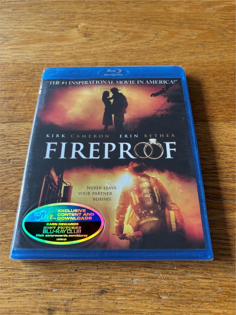 Blu-ray Fireproof - NIEUW in Seal - N-NLO, Ophalen of Verzenden, Nieuw in verpakking, Drama