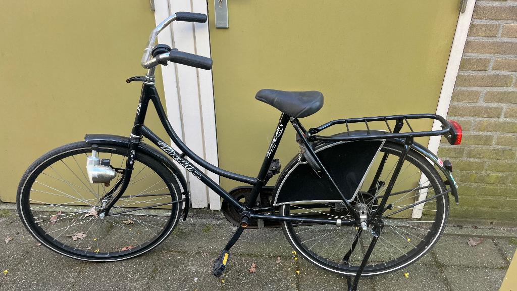 Zwarte kleine damesfiets, Overige merken, Terugtraprem, Gebruikt, 47 tot 50 cm