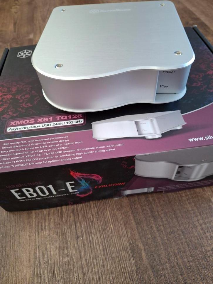 SilverStone EB01-E evolution DAC  (zgan), Audio, Tv en Foto, Converters, Zo goed als nieuw, Ophalen of Verzenden