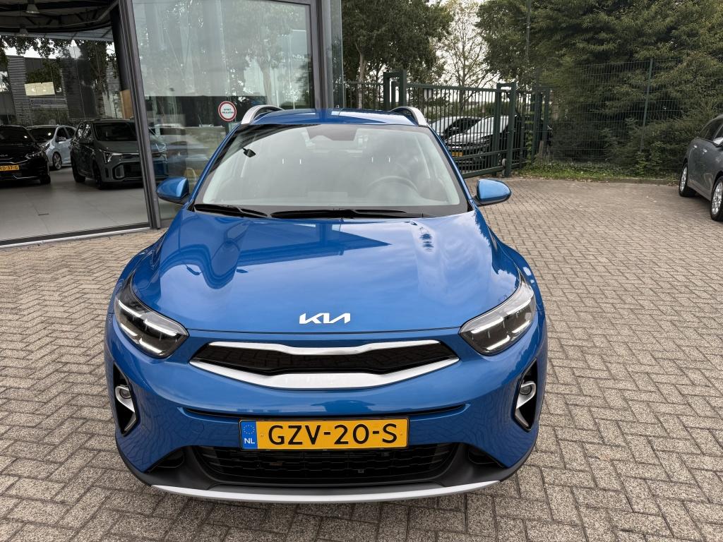 Kia Stonic 1.0 T-GDi MHEV DynamicLine NAVI + CAMERA, Blauw, 100 pk, Origineel Nederlands, Bedrijf