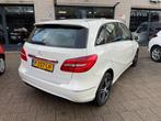 Mercedes-Benz B-Klasse 180 Ambition Xenon navigatie Beurt, Euro 5, Gebruikt, 1295 kg, 4 cilinders