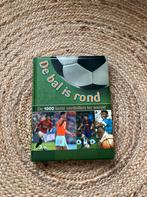 Voetbalboek: De 1000 beste voetballers ter wereld, Ophalen of Verzenden, Zo goed als nieuw, Balsport