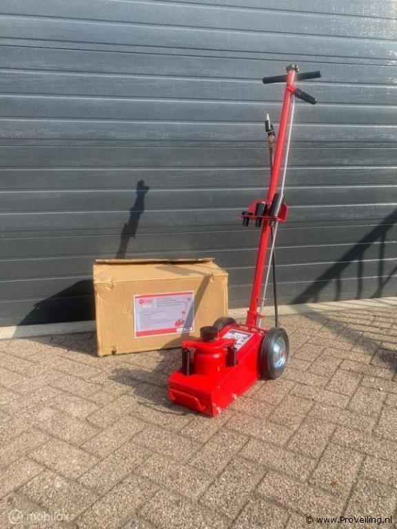 Online Veiling: F-tools hydraulische luchtkrik 22 ton, Doe-het-zelf en Verbouw, Gereedschap | Handgereedschap, Nieuw