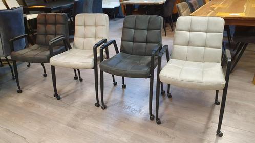 Set van vier maal eetkamerstoel Ryan van MX Sofa, Huis en Inrichting, Stoelen, Nieuw, Vier, Metaal, Stof, Ophalen