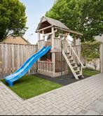 Houten speelhuisje met netschommel, Ophalen, Zo goed als nieuw