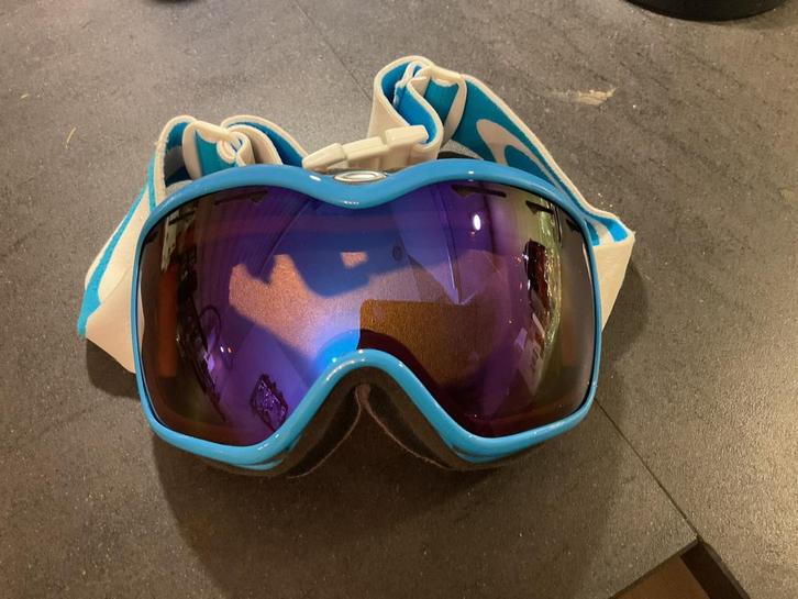 Oakley skibril/goggles, Sport en Fitness, Skiën en Langlaufen, Zo goed als nieuw, Overige typen, Overige merken, Ophalen of Verzenden
