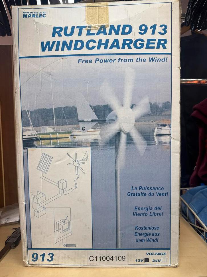 Rutland 913 Windgenerator - 12 volt nieuw in doos, Watersport en Boten, Navigatiemiddelen en Scheepselektronica, Nieuw, Overige typen
