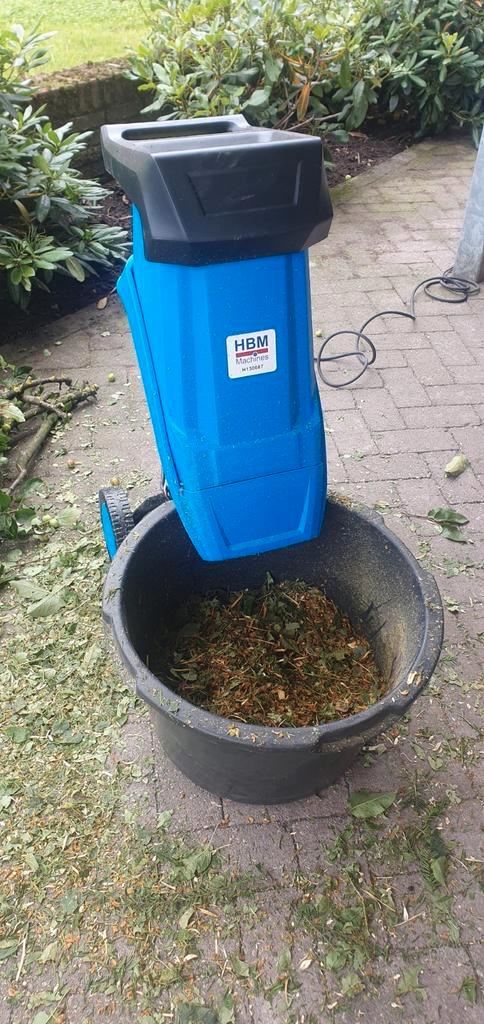 tuin hakselaar 1x gebruikt alles aanwezig., Tuin en Terras, Bergingen en Tuinkasten, Zo goed als nieuw, Kunststof, Ophalen