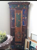 Antieke Hongaarse hoekkast met originele verf, Ophalen