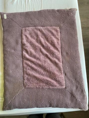 Koeka boxkleed, beige /rose beschikbaar voor biedingen