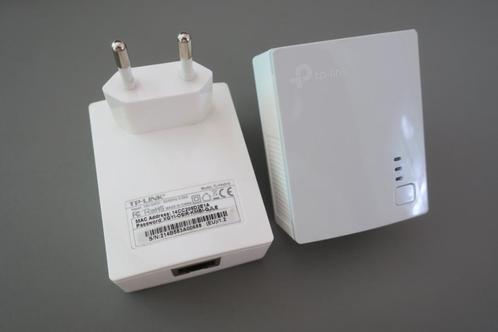 3 x TL-PA4010 Powerline-adapter, Computers en Software, Powerlines, Zo goed als nieuw, Ophalen of Verzenden