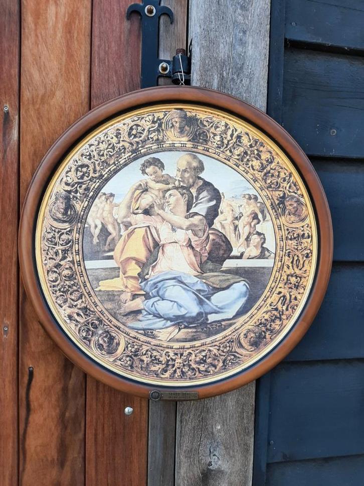 Mooi doek met afbeelding michelangelo in de opera Tondo Doni, Antiek en Kunst, Curiosa en Brocante, Ophalen