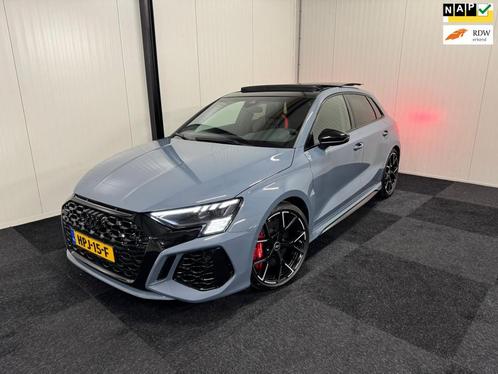Audi RS3 2.5 TFSI Quattro 2022 KERAMISCH/MASSAGE/KEMORA/PANO, Auto's, Audi, Bedrijf, Te koop, RS3, 4x4, ABS, Achteruitrijcamera