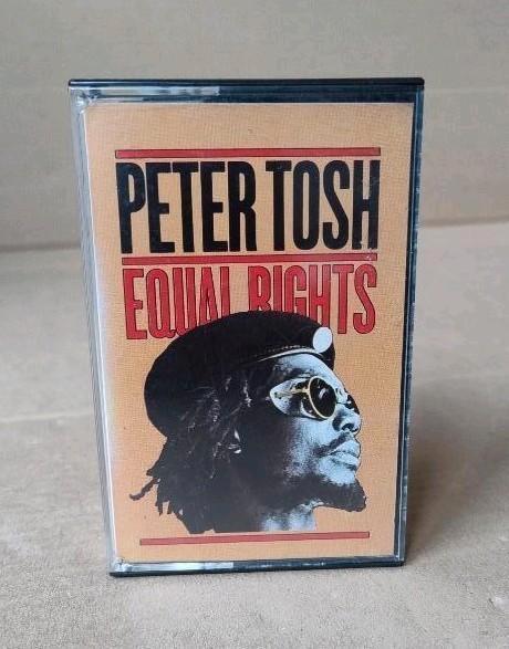 muziek cassette van Peter Tosh - Equal Rights, Cd's en Dvd's, Cassettebandjes, Gebruikt, Origineel, Pop, 1 bandje, Ophalen of Verzenden