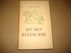 ANTOON COOLEN / UIT HET KLEINE RIJK, Boeken, Ophalen of Verzenden, Gelezen, Nederland