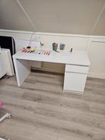 Bureau inclusief stoel. Ikea Malm, Huis en Inrichting, Bureaus, Ophalen, Zo goed als nieuw
