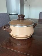 Vintage Bruine Kookpan met Deksel, Kookpan of Snelkookpan, Overige materialen, Gebruikt, Inductieplaat