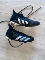 Leuke Adidas Predator voetbalschoenen in maat 33, Sport en Fitness, Voetbal, Maat S, Ophalen of Verzenden, Gebruikt, Schoenen