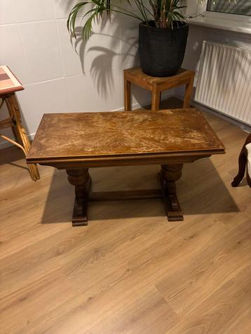 Antieke massief houten kloostertafel/salontafel beschikbaar voor biedingen
