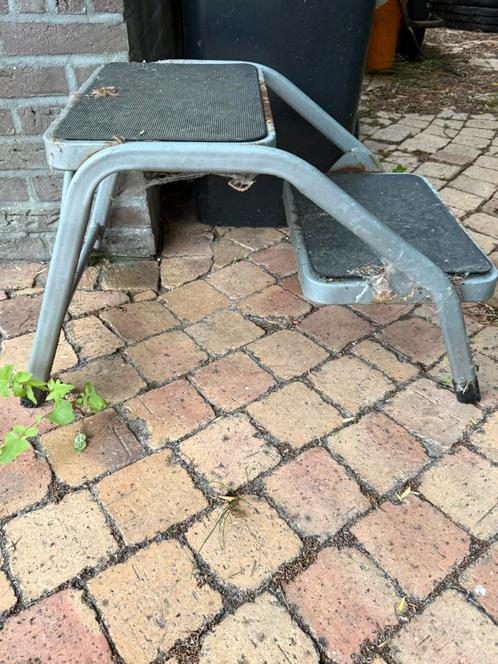 Opstap trapje, Doe-het-zelf en Verbouw, Ladders en Trappen, Gebruikt, Trap, Minder dan 2 meter, Ophalen of Verzenden